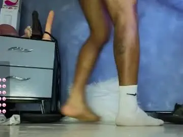 Chaturbate Adult Webcams of tom_brown12