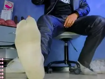 Chaturbate Sex Cam of tom_brown12