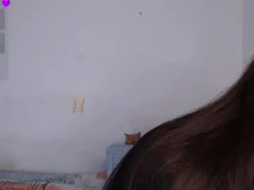 Chaturbate Live Sex Cam of valen_thompson