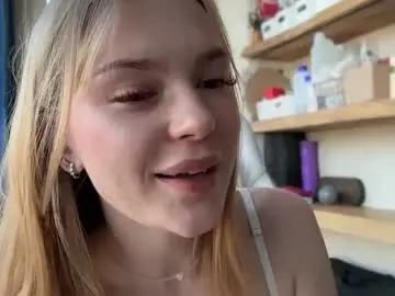 Chaturbate Live Sex of cyberl0ve_