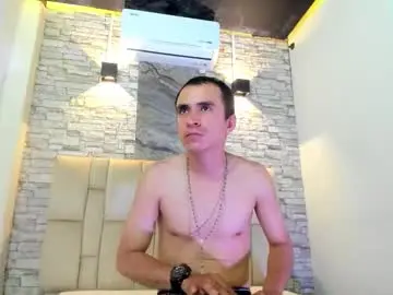 Chaturbate Live Porn of freddie_scott