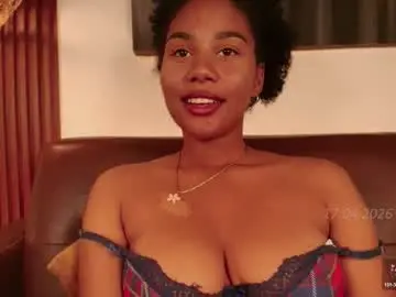 Chaturbate Live Porn of hilaryebony_