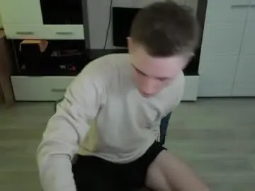 Chaturbate Live Sex Cam of angryzan