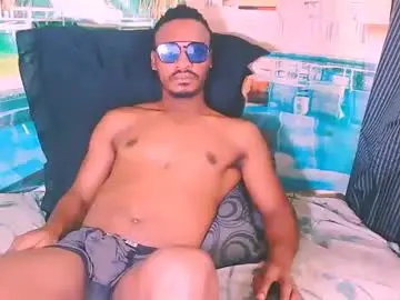 Chaturbate Sex Cam of ebonytiger69