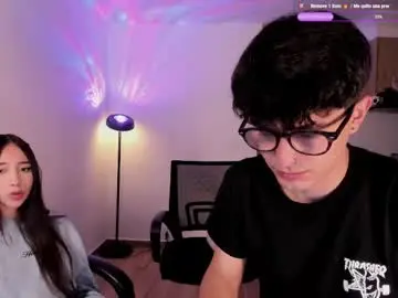 Chaturbate Best live sex cam show of mikeyvioleta