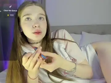 Chaturbate Live Sex Cam of shycinderella