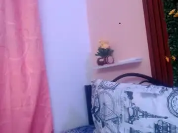 Chaturbate Live Sex Cam of calimasalas2