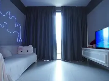 Chaturbate Live Sex Cam of mayabaee1