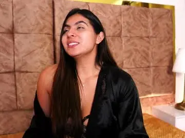 Chaturbate Live Sex Cam of shelleymorell