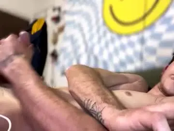 Chaturbate Live Porn of 21yearsy0ung9icheshung