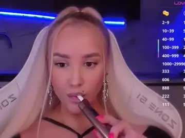 Chaturbate Watch Live Sex Cams of blond_diamond