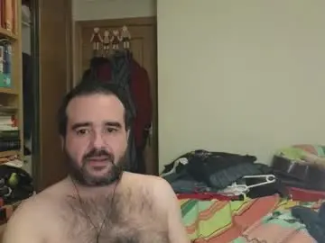 Chaturbate Live Sex Cam of curiosillo1983