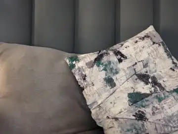 Chaturbate Free Porn Cam of emeraldfvckinggreyson