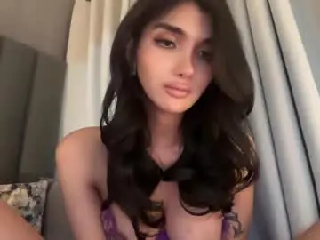 Chaturbate Free Porn Cam of emeraldfvckinggreyson