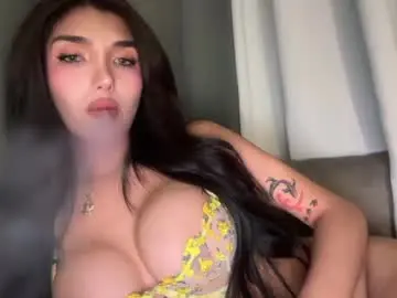 Chaturbate Free Porn Cam of emeraldfvckinggreyson