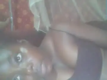 Chaturbate Nude Webcam of hornygal001