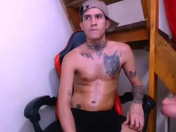 Chaturbate Live Sex Cam of josue_linares