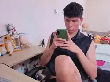 Chaturbate Adult Webcams of luclawthorne