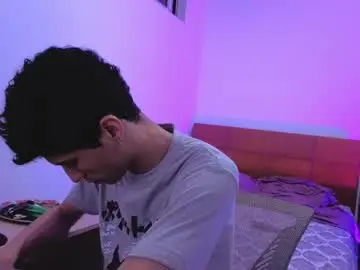 Chaturbate Watch Live Sex Cams of luclawthorne