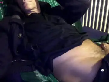 Chaturbate Live Sex of mynakedbeach