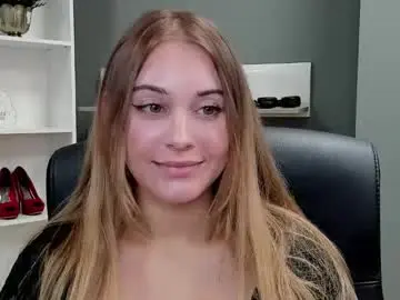 Chaturbate Live Sex Cam of playgirl_valeria
