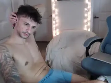Chaturbate Live Sex Cam of papijakey