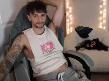 Chaturbate Free Porn Cam of papijakey