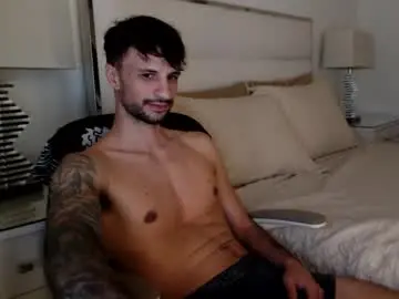 Chaturbate Free Live Porn of papijakey