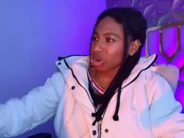 Chaturbate Live Sex Cam of queen_perla_