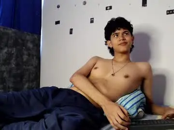 Chaturbate Free Live Porn of alex_mark_