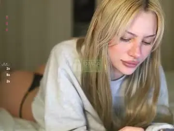 Chaturbate Best live sex cam show of babeholly