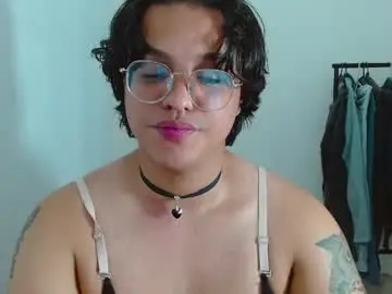 Chaturbate Free Porn Cam of dan_blous