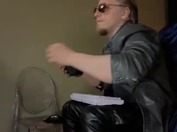 Chaturbate Free Live Porn of david_stain