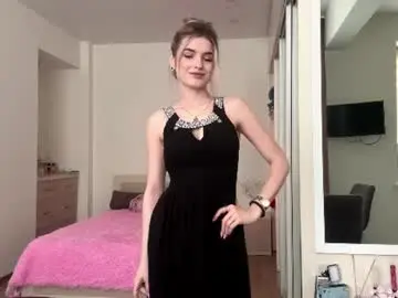 Chaturbate Live Sex Cam of kyongcrier