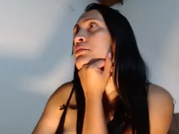 Chaturbate Best live sex cam show of milahot23