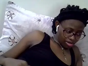 Chaturbate Live Sex Cam of sweet_zarah