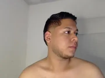 Chaturbate Watch Live Sex Cams of akon_2