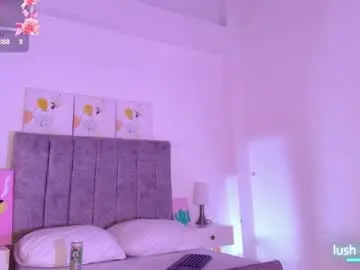 Chaturbate Best live sex cam show of lucy_carson