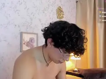 Chaturbate Free Live Porn of lyan_twink