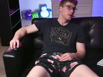 Chaturbate Adult Webcams of blueeyedtallguy