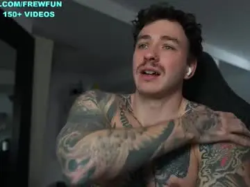 Chaturbate Live Sex Cam of frewfun