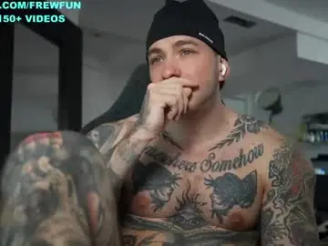 Chaturbate Live Sex Cam of frewfun