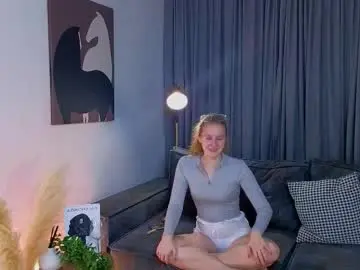 Chaturbate Live Sex Cam of glindasterk