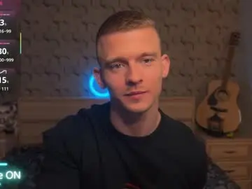 Chaturbate Sex Chat of marvelboy_