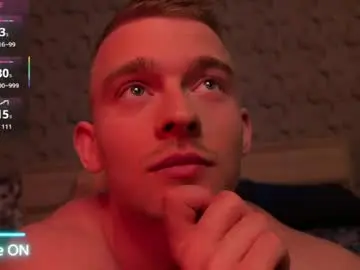 Chaturbate Live Sex Cam of marvelboy_