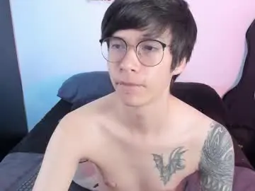 Chaturbate Live Sex Cam of andy_twiink