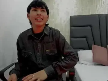 Chaturbate Live Sex of liam_adamms