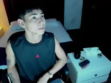 Chaturbate Best live sex cam show of liam_adamms