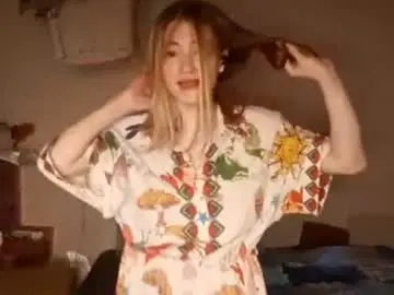 Chaturbate Live Sex of shelliegoza