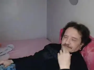 Chaturbate Live Sex Cam of thegreeneyes95